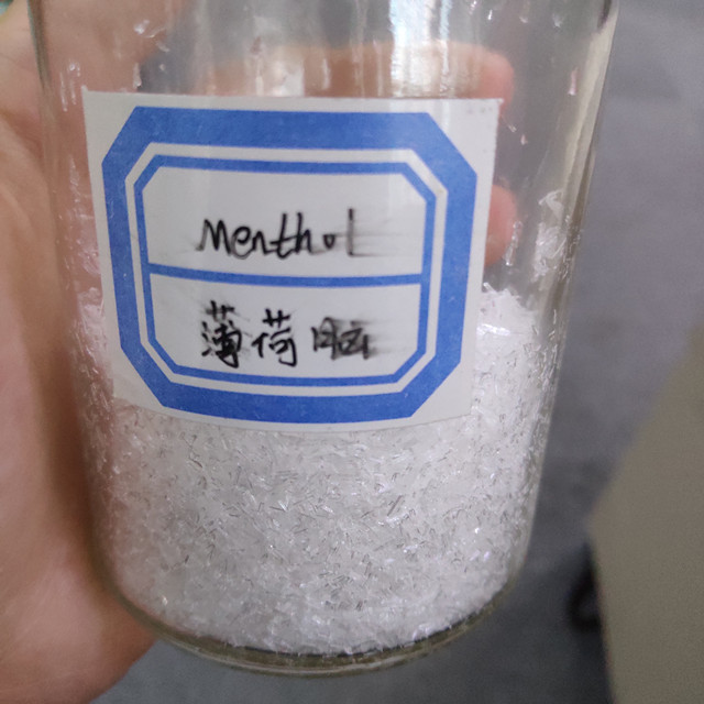 High Quality Food Grade 99% Naural Menthol Crystal CAS 89-78-1